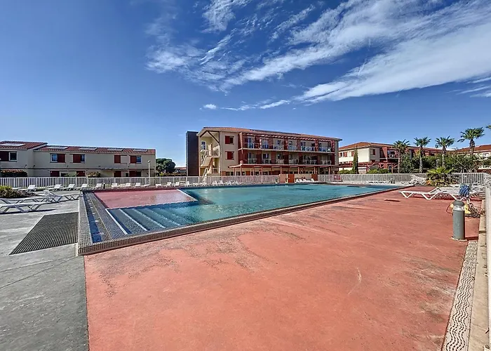 3314-T2 Dans Une Residence Avec Piscine